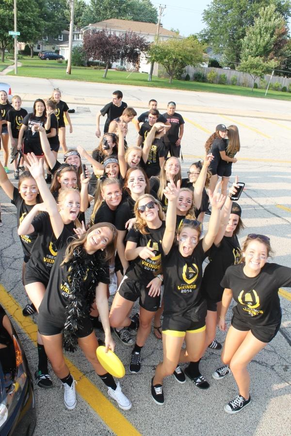 UCF members pose for a group picture at the years first tailgate. 