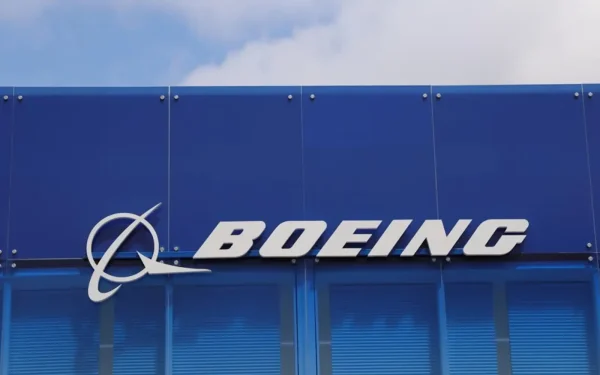 Navigation to Story: Boeing battles its workforce